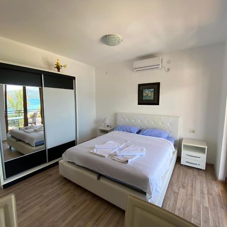 Apartments Family ติวัต ภายนอก รูปภาพ