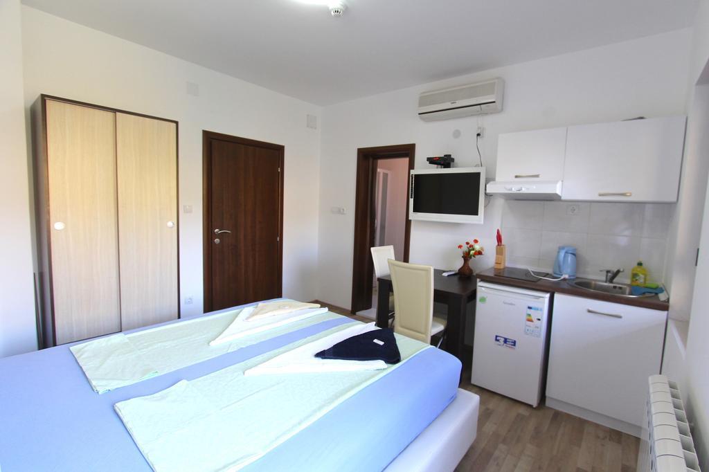 Apartments Family ติวัต ห้อง รูปภาพ